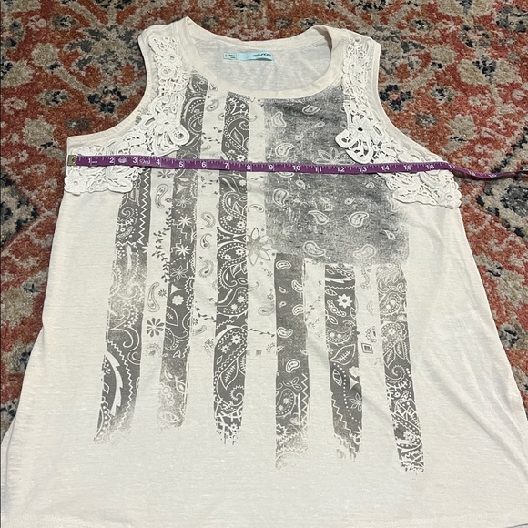 paisley tank too - Picture 2 of 3